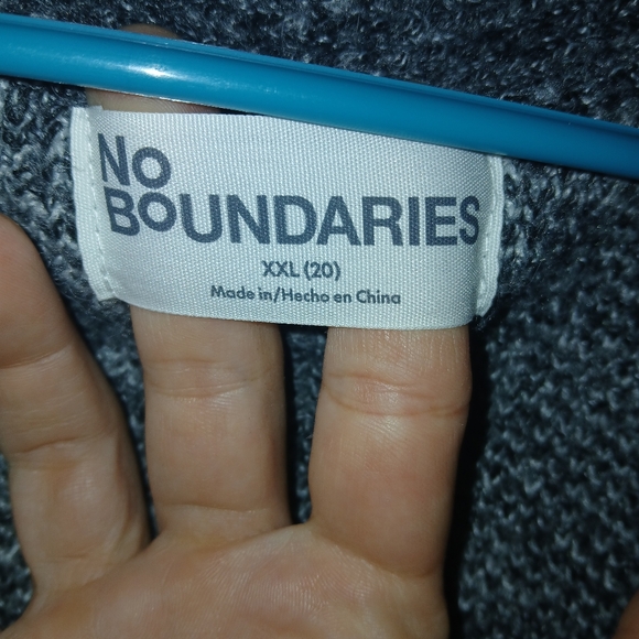 No Boundaries Three Button Cardigan - Picture 6 of 6